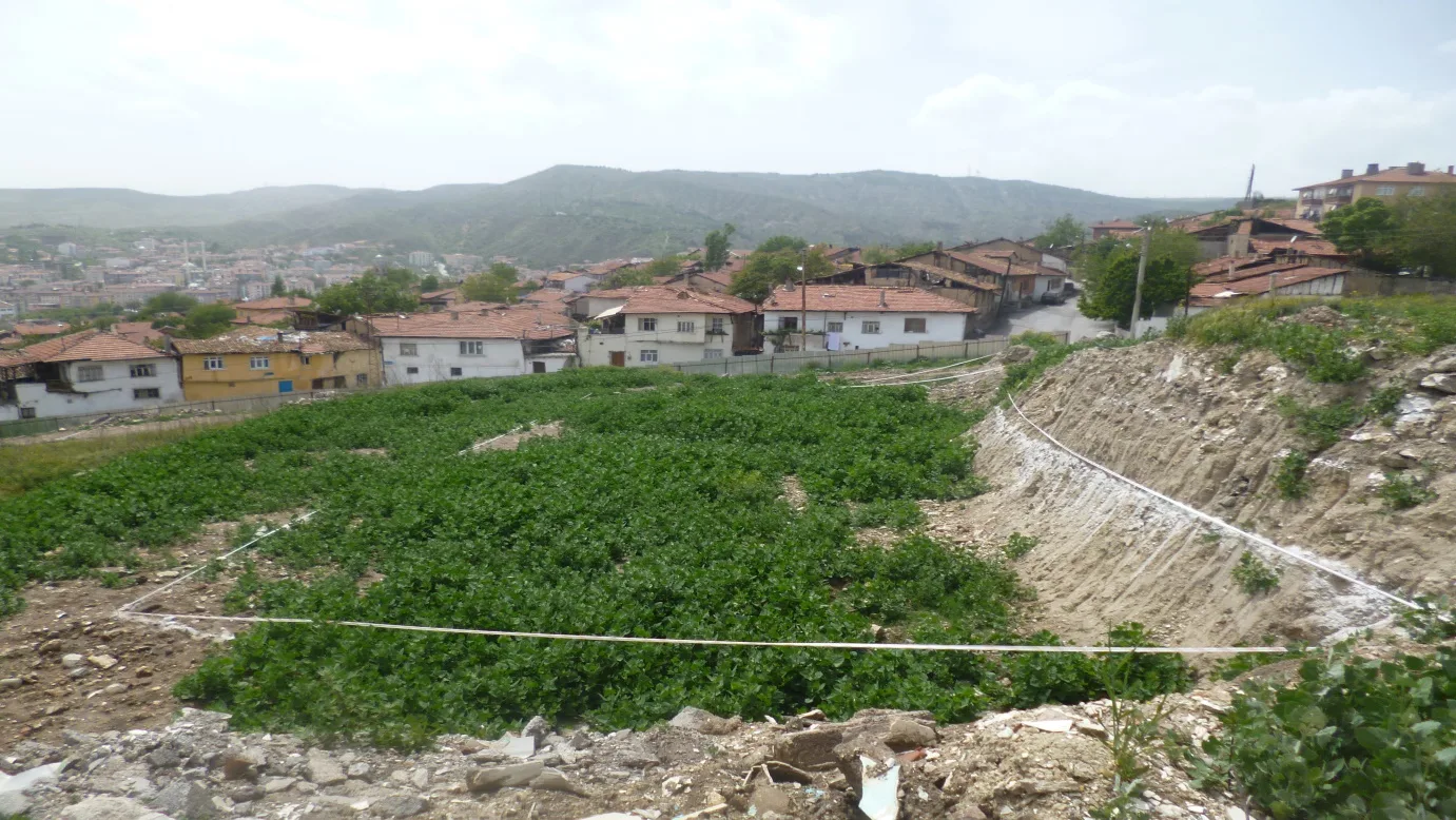 yapi-sinirlarini-serit-cekilerek-belirlemek