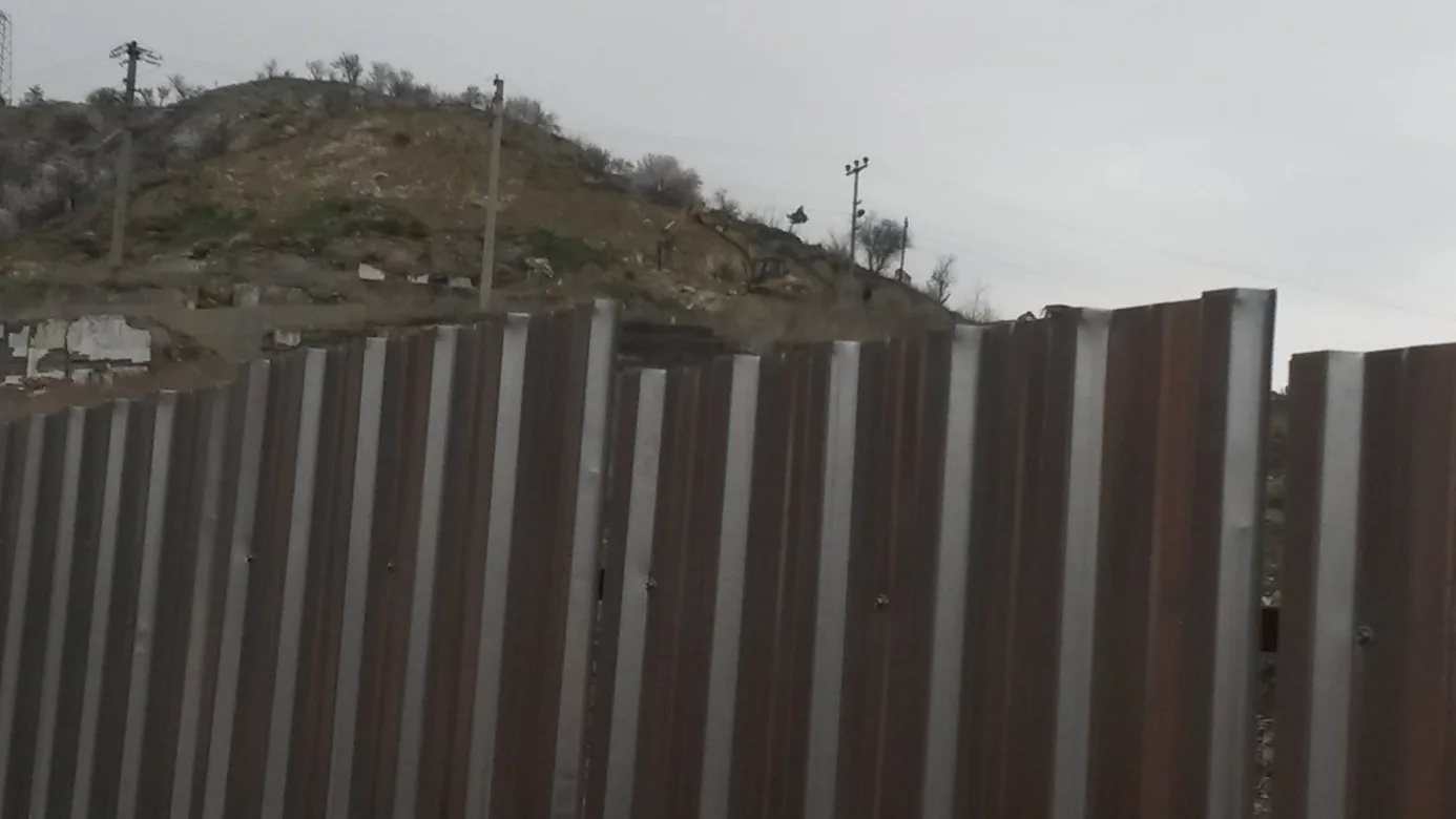 Trapez saclarla şantiye çevreleme